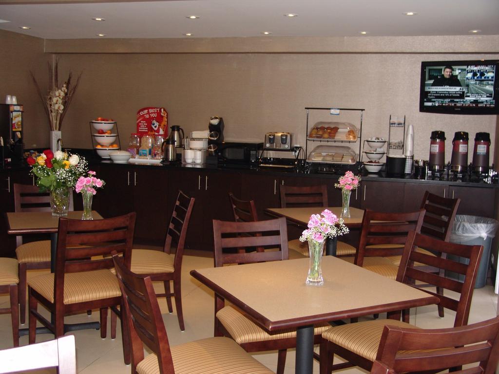 Comfort Inn East Scarborough Toronto Restaurant bilde