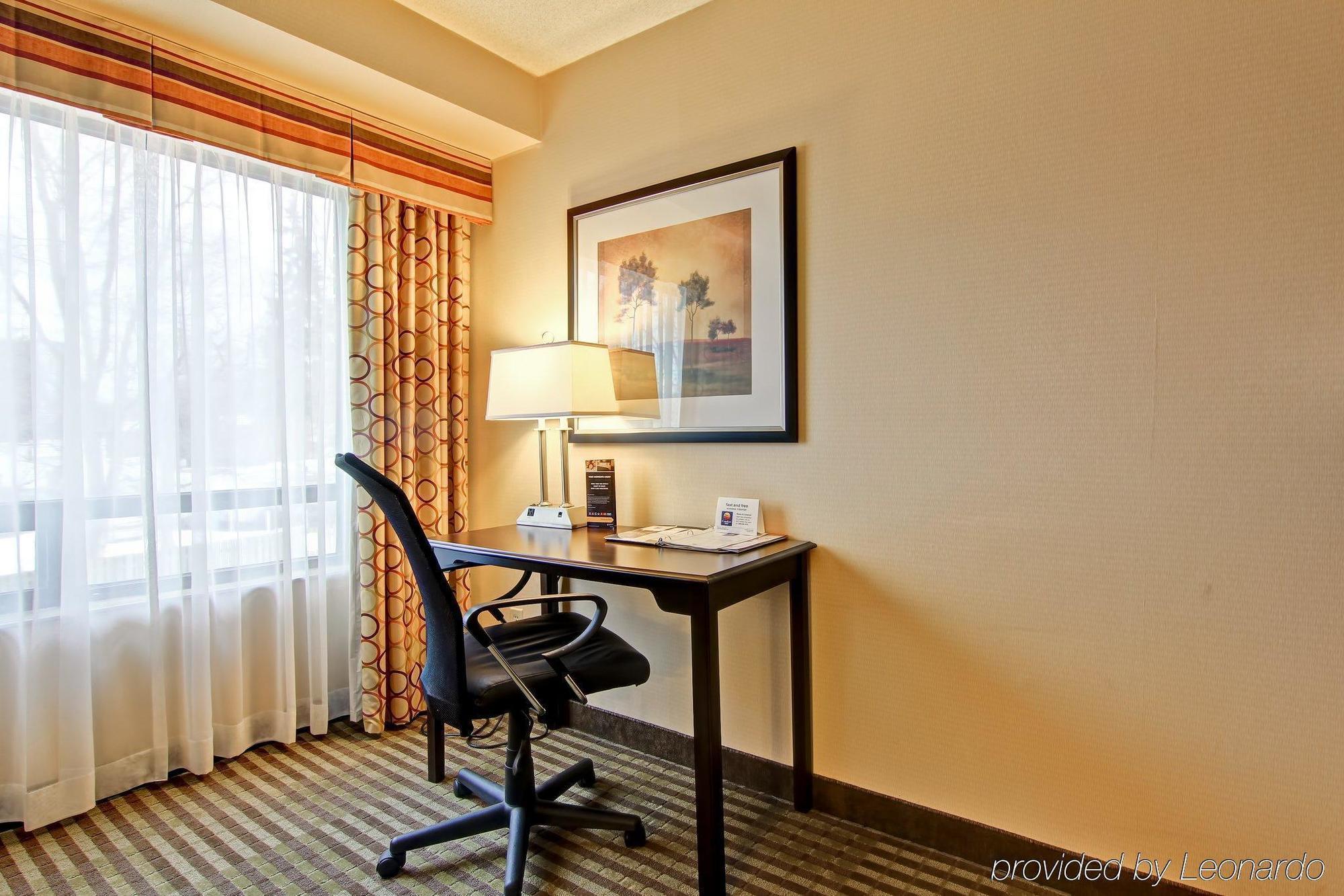 Comfort Inn East Scarborough Toronto Eksteriør bilde